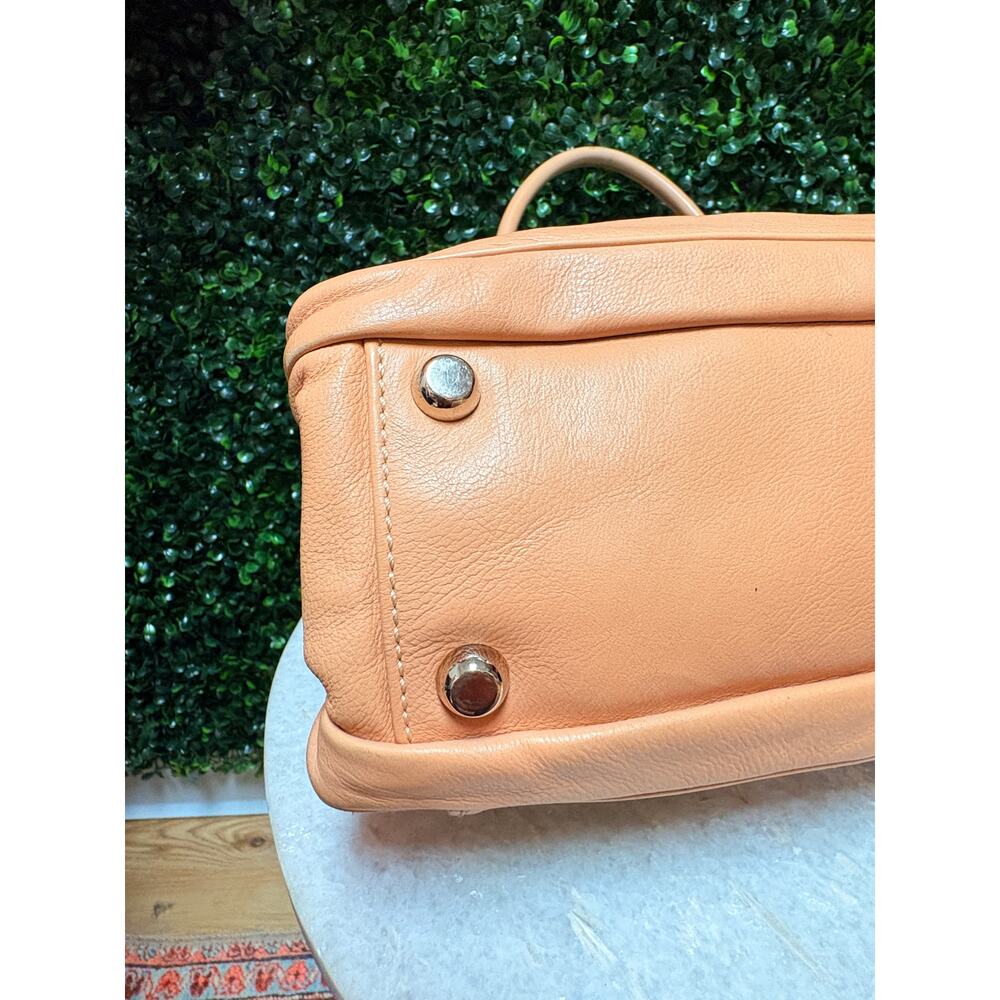 Marc Jacob Leather Shoulder Bag Peach Nude - Picture 7 of 14